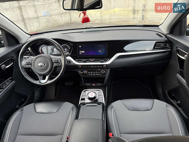 Внедорожник / Кроссовер Kia Niro 2021 в Ровно
