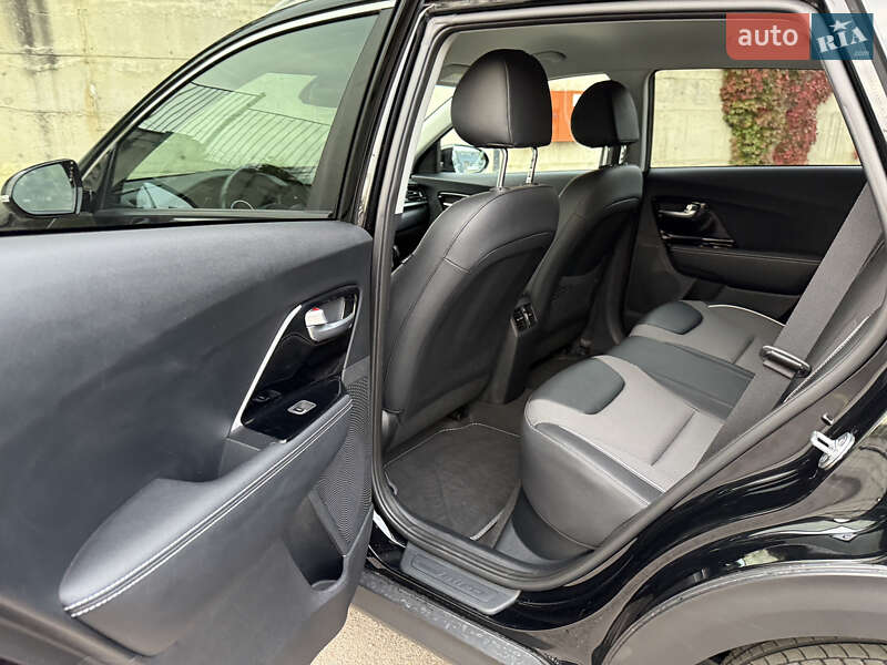 Внедорожник / Кроссовер Kia Niro 2021 в Ровно