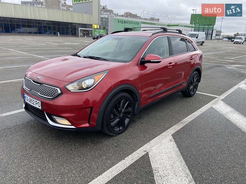 Позашляховик / Кросовер Kia Niro 2018 в Києві