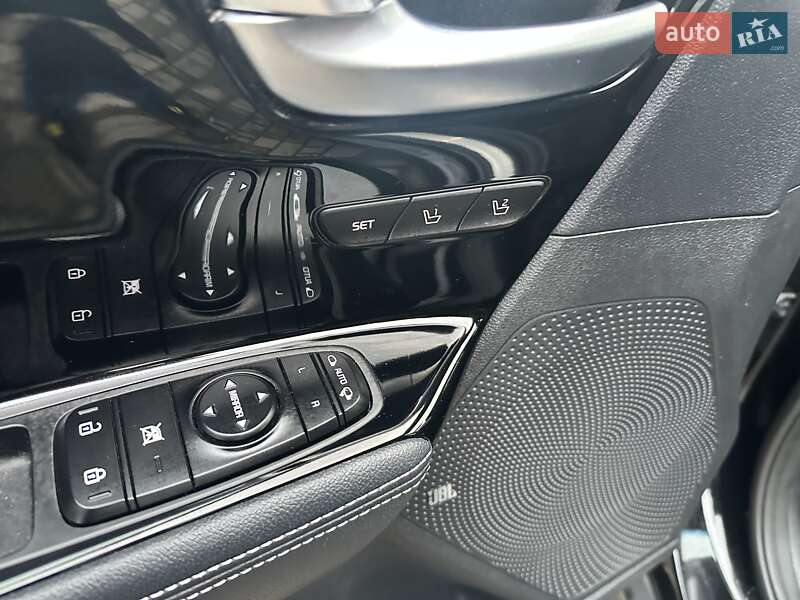 Внедорожник / Кроссовер Kia Niro 2020 в Луцке фото 17 Внедорожник / Кроссовер Kia Niro 2020 в Луцке