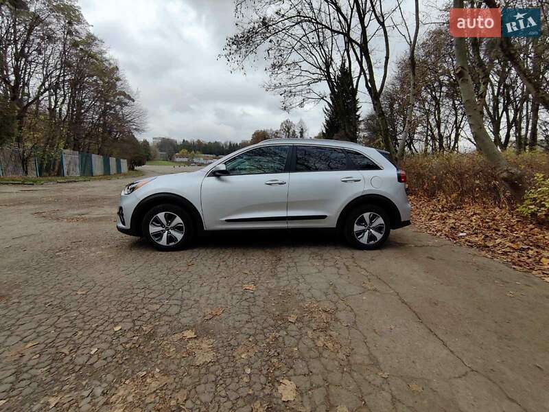 Внедорожник / Кроссовер Kia Niro 2021 в Львове