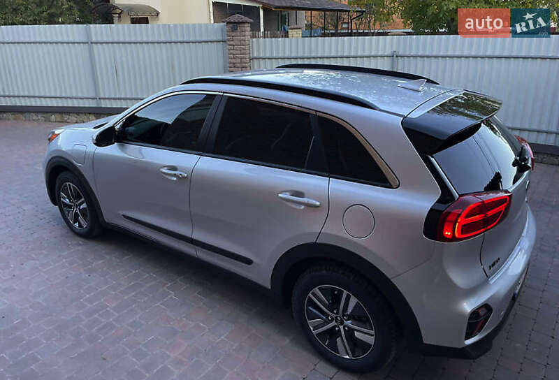 Позашляховик / Кросовер Kia Niro 2020 в Вінниці