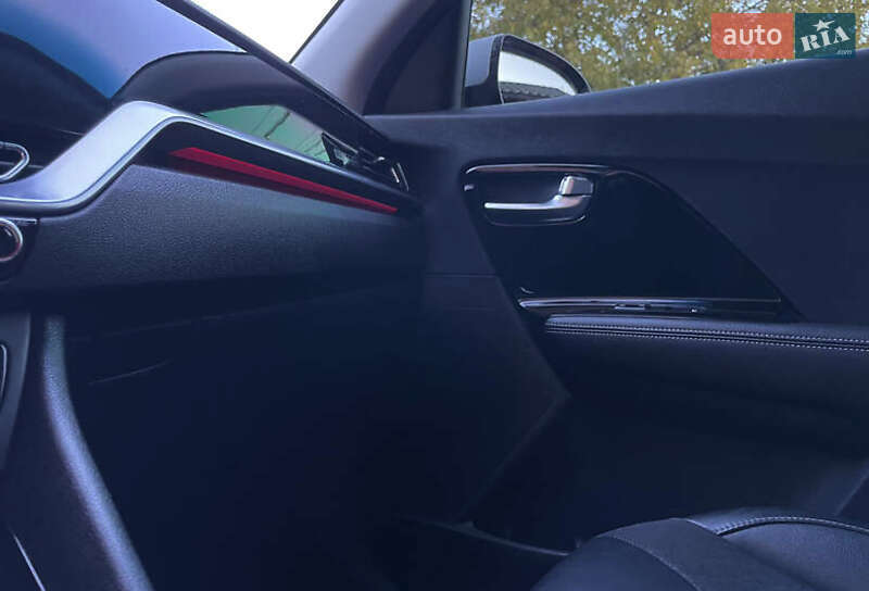 Позашляховик / Кросовер Kia Niro 2020 в Вінниці