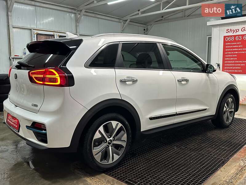 Внедорожник / Кроссовер Kia Niro 2021 в Львове