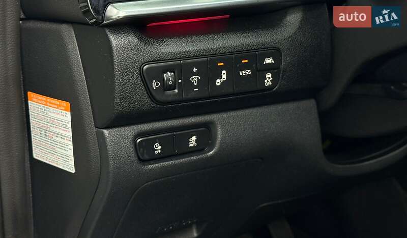 Позашляховик / Кросовер Kia Niro 2020 в Луцьку фото 14 Позашляховик / Кросовер Kia Niro 2020 в Луцьку