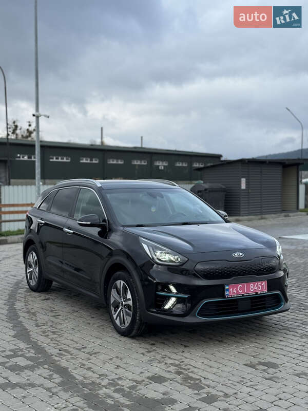 Позашляховик / Кросовер Kia Niro 2020 в Бережанах
