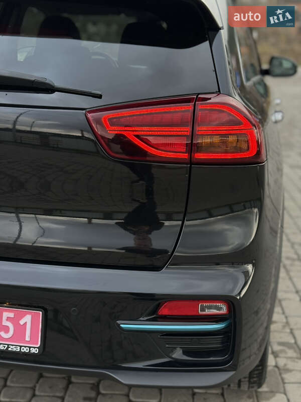 Позашляховик / Кросовер Kia Niro 2020 в Бережанах