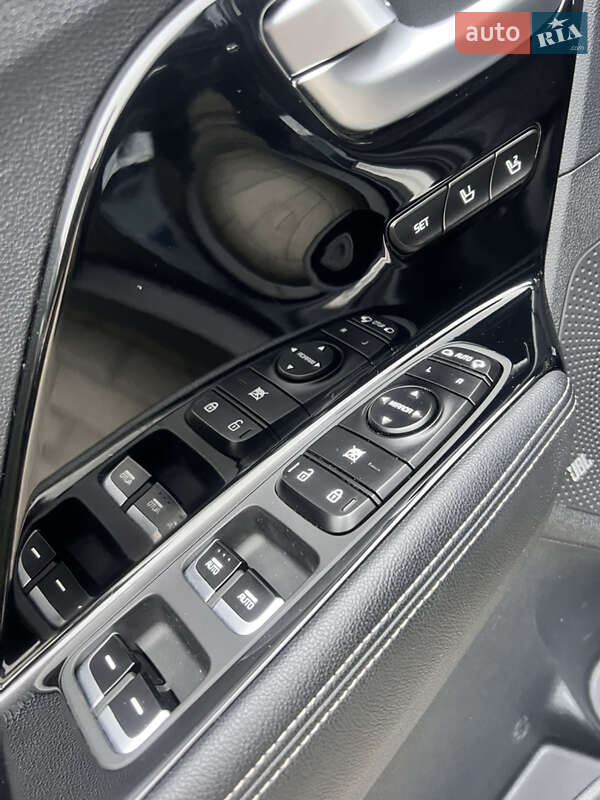 Внедорожник / Кроссовер Kia Niro 2019 в Тернополе