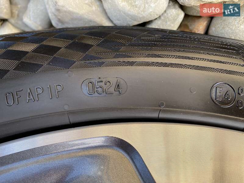 Позашляховик / Кросовер Kia Niro 2020 в Львові фото 24 Позашляховик / Кросовер Kia Niro 2020 в Львові