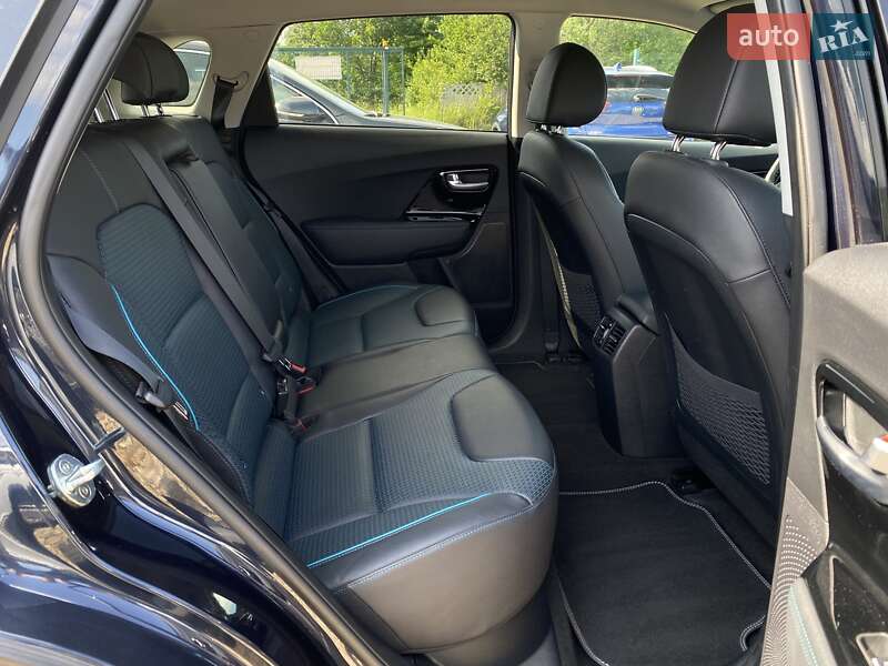 Позашляховик / Кросовер Kia Niro 2020 в Львові фото 64 Позашляховик / Кросовер Kia Niro 2020 в Львові