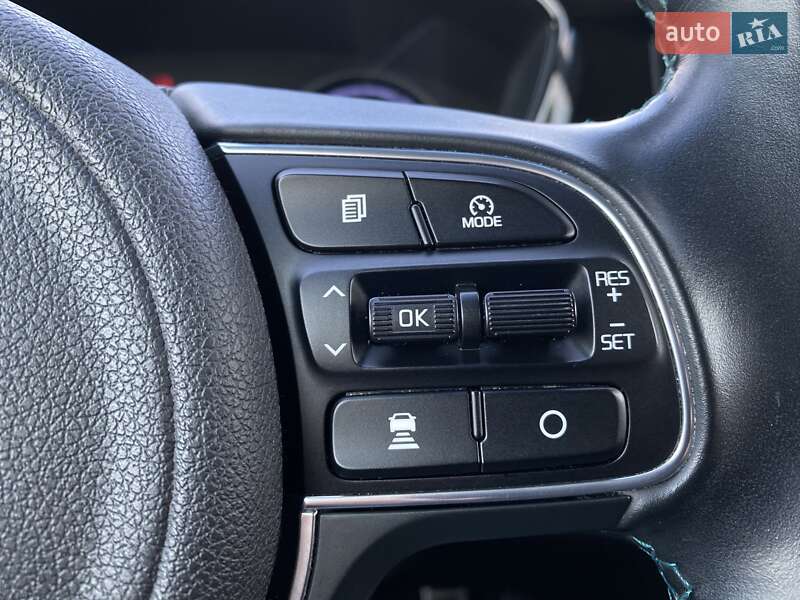 Позашляховик / Кросовер Kia Niro 2020 в Львові фото 4 Позашляховик / Кросовер Kia Niro 2020 в Львові