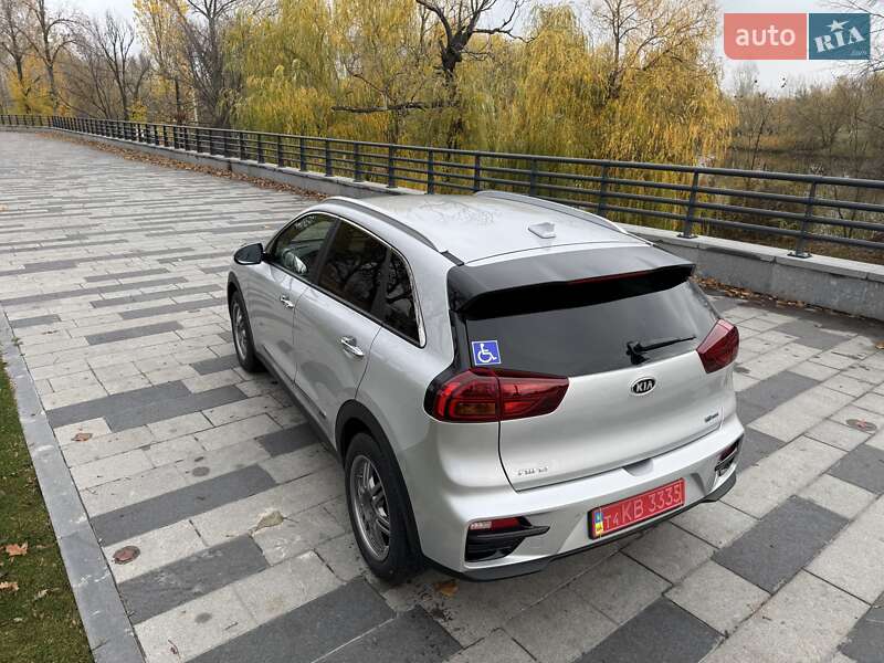 Внедорожник / Кроссовер Kia Niro 2021 в Днепре