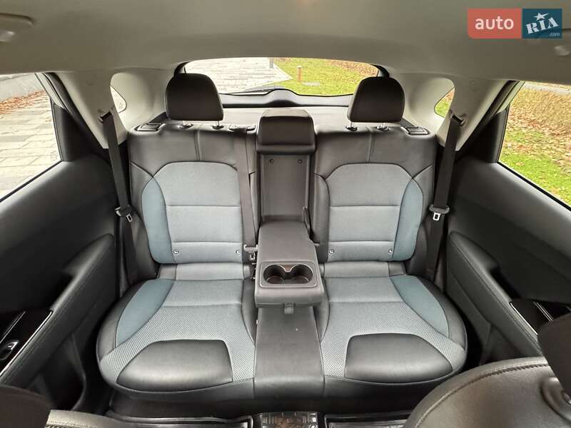 Внедорожник / Кроссовер Kia Niro 2021 в Днепре