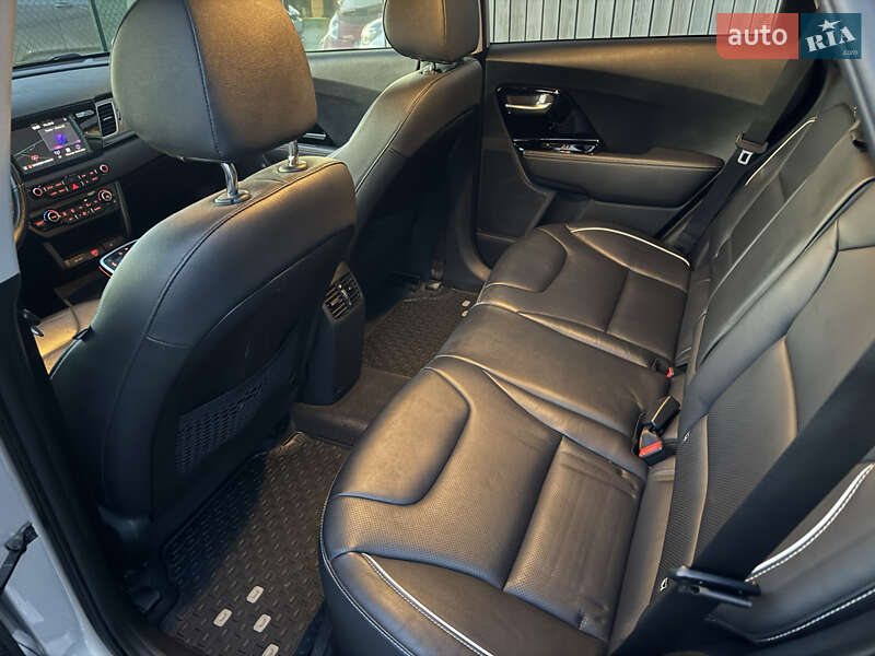 Внедорожник / Кроссовер Kia Niro 2019 в Тернополе фото 15 Внедорожник / Кроссовер Kia Niro 2019 в Тернополе