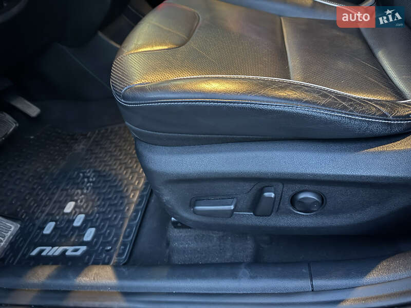 Внедорожник / Кроссовер Kia Niro 2019 в Тернополе фото 33 Внедорожник / Кроссовер Kia Niro 2019 в Тернополе