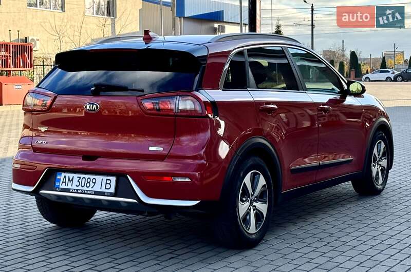 Внедорожник / Кроссовер Kia Niro 2017 в Житомире фото 7 Внедорожник / Кроссовер Kia Niro 2017 в Житомире