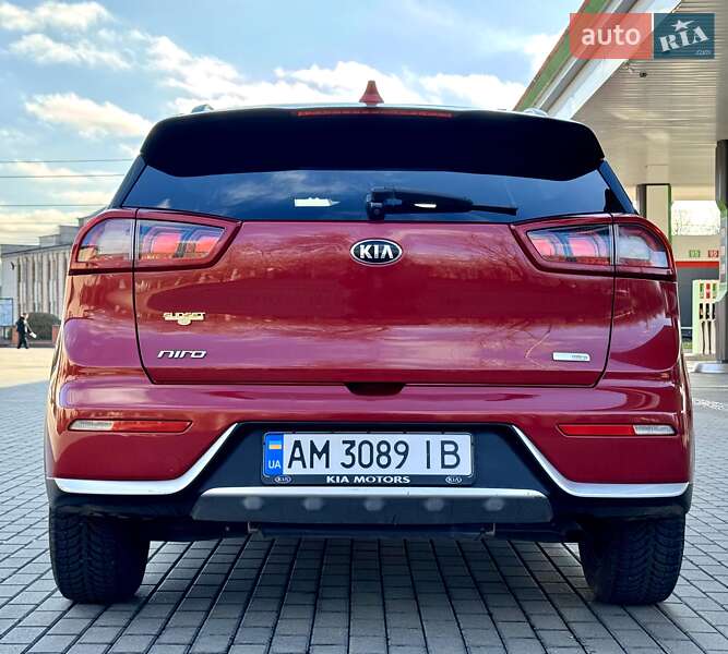 Внедорожник / Кроссовер Kia Niro 2017 в Житомире фото 10 Внедорожник / Кроссовер Kia Niro 2017 в Житомире