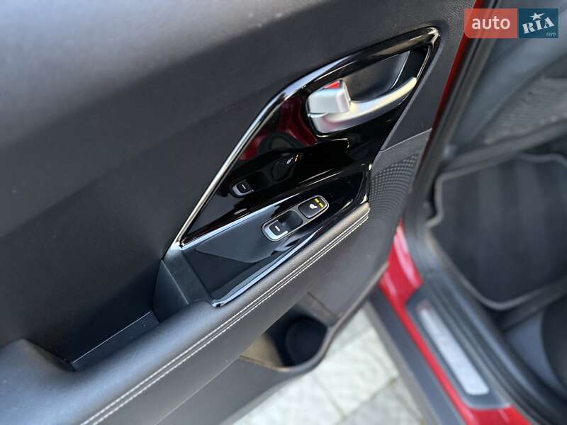 Внедорожник / Кроссовер Kia Niro 2020 в Дрогобыче фото 79 Внедорожник / Кроссовер Kia Niro 2020 в Дрогобыче