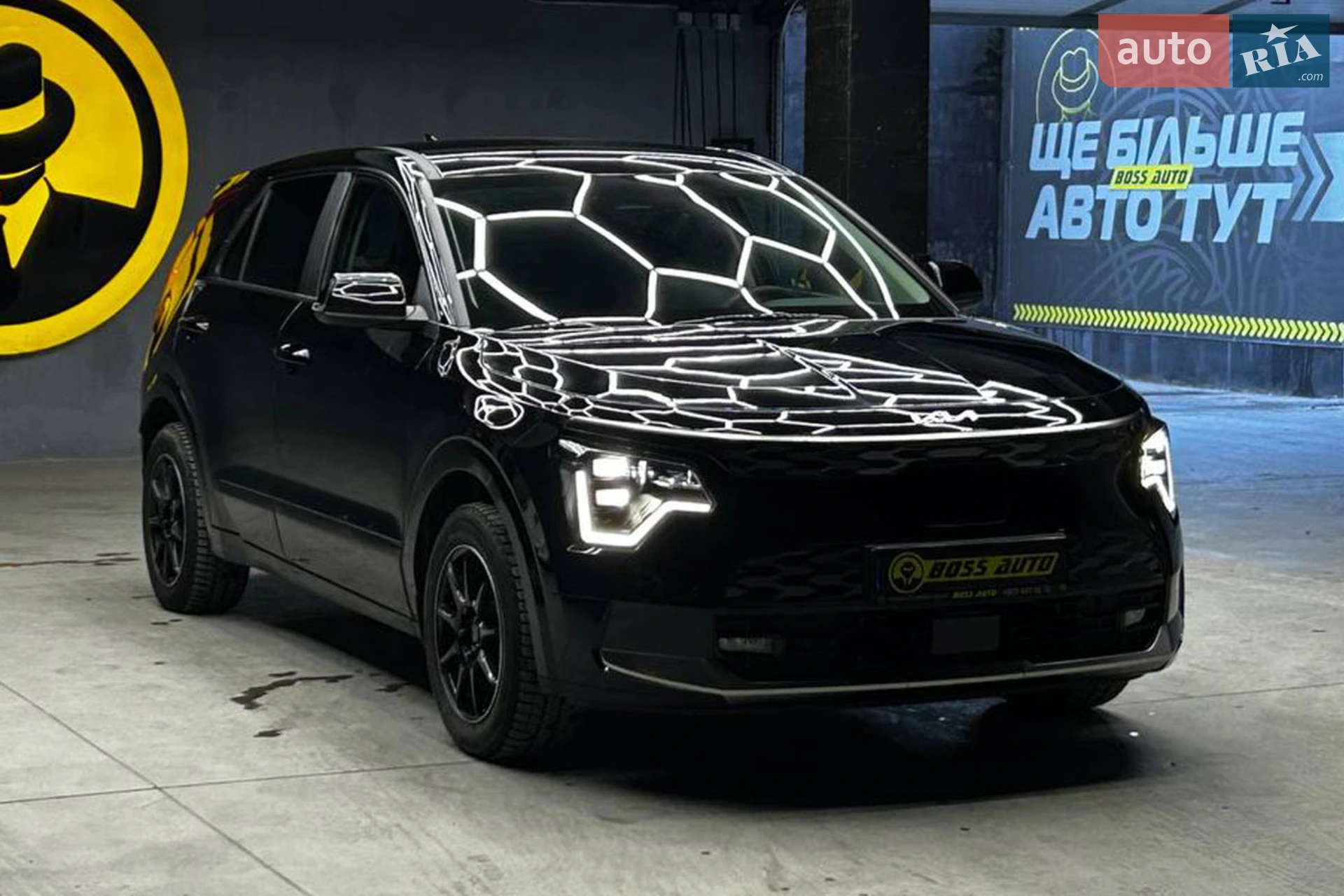 2023 Kia Niro - фото 1