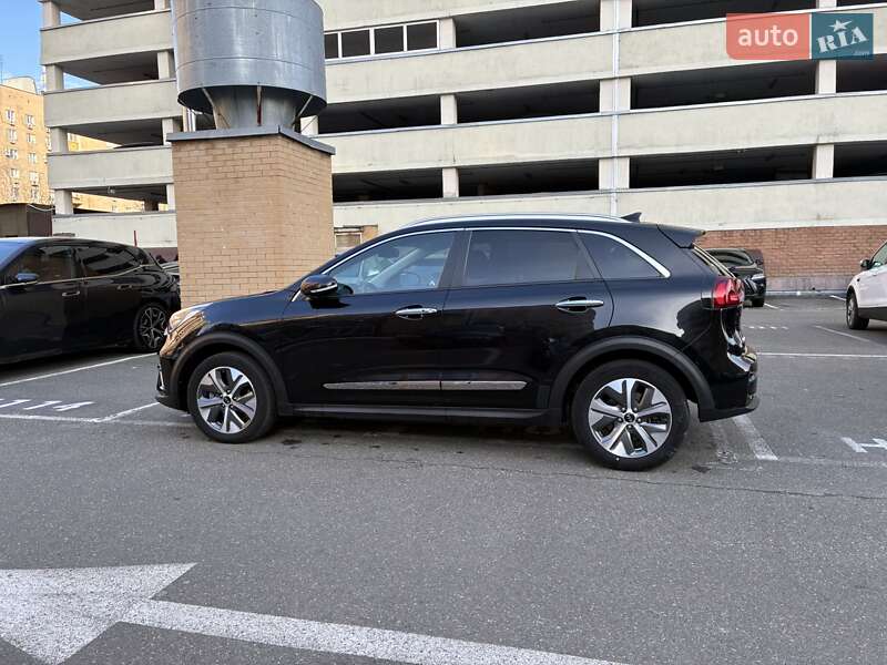 Внедорожник / Кроссовер Kia Niro 2020 в Киеве фото 23 Внедорожник / Кроссовер Kia Niro 2020 в Киеве