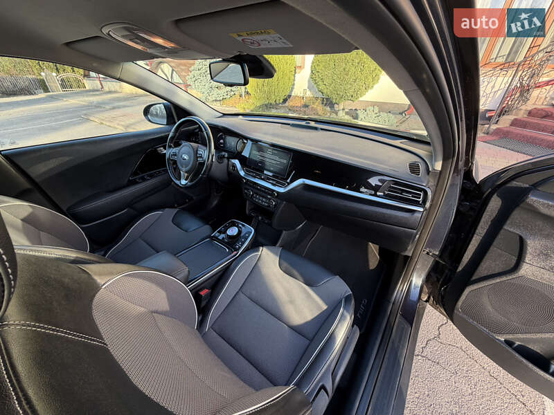 Внедорожник / Кроссовер Kia Niro 2020 в Тернополе