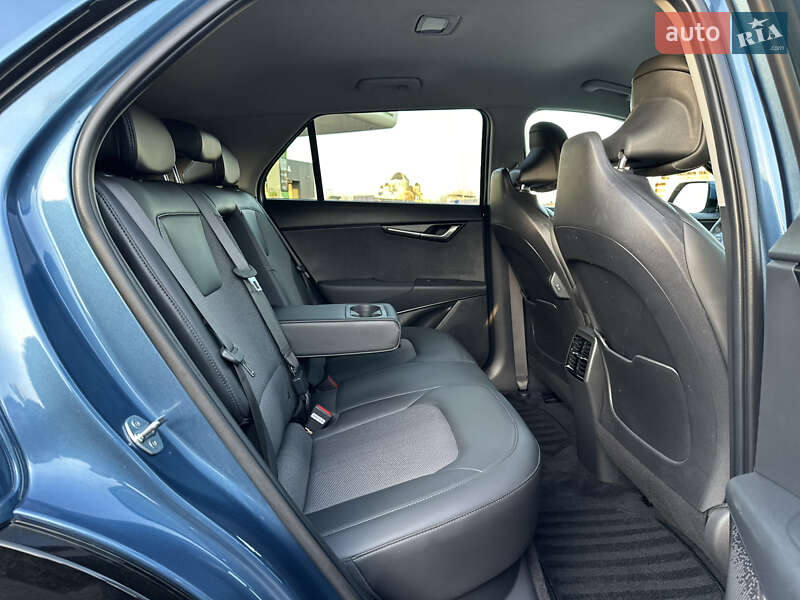 Внедорожник / Кроссовер Kia Niro 2024 в Дрогобыче