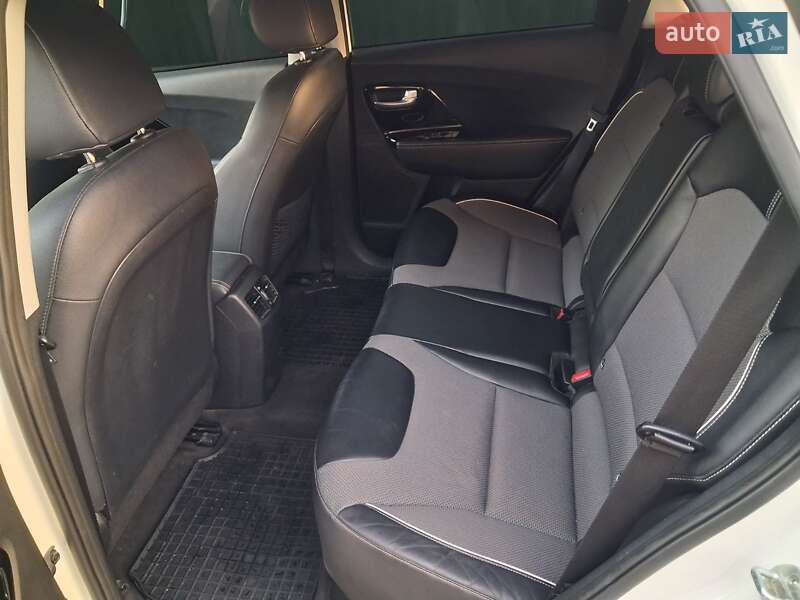 Позашляховик / Кросовер Kia Niro 2021 в Тернополі фото 11 Позашляховик / Кросовер Kia Niro 2021 в Тернополі