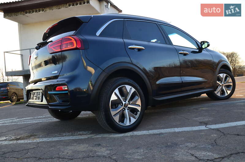 Внедорожник / Кроссовер Kia Niro 2020 в Дрогобыче