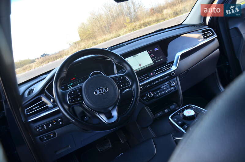 Внедорожник / Кроссовер Kia Niro 2020 в Дрогобыче