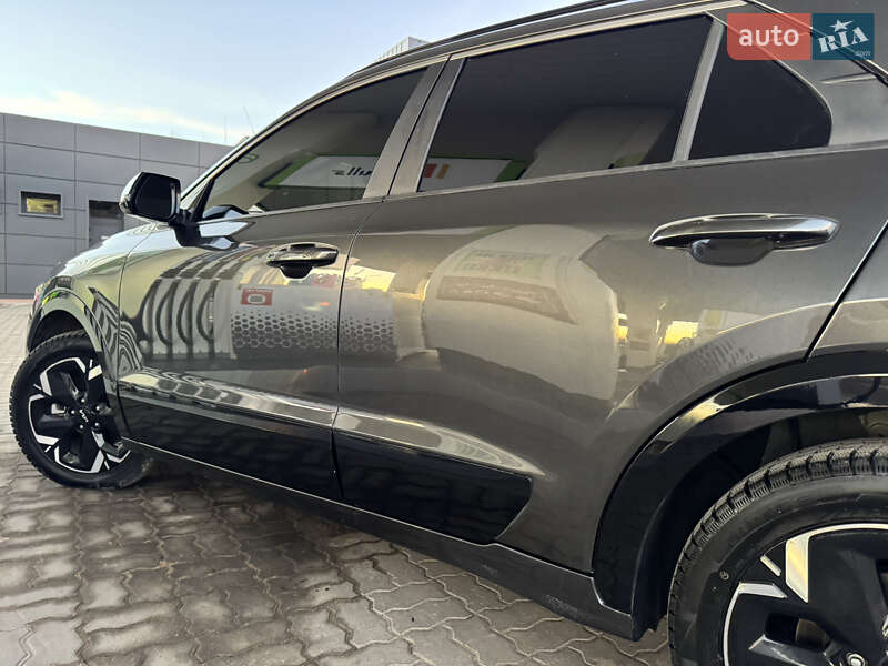 Внедорожник / Кроссовер Kia Niro 2024 в Дрогобыче