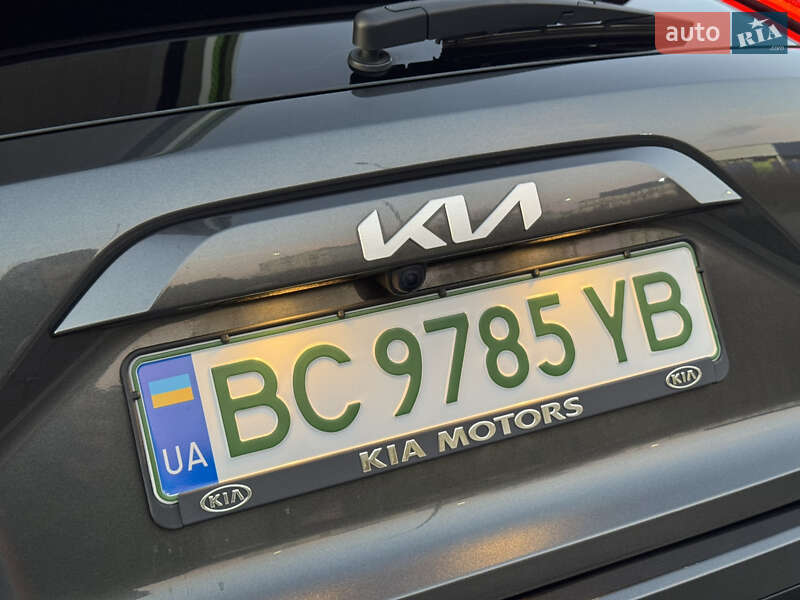 Внедорожник / Кроссовер Kia Niro 2024 в Дрогобыче