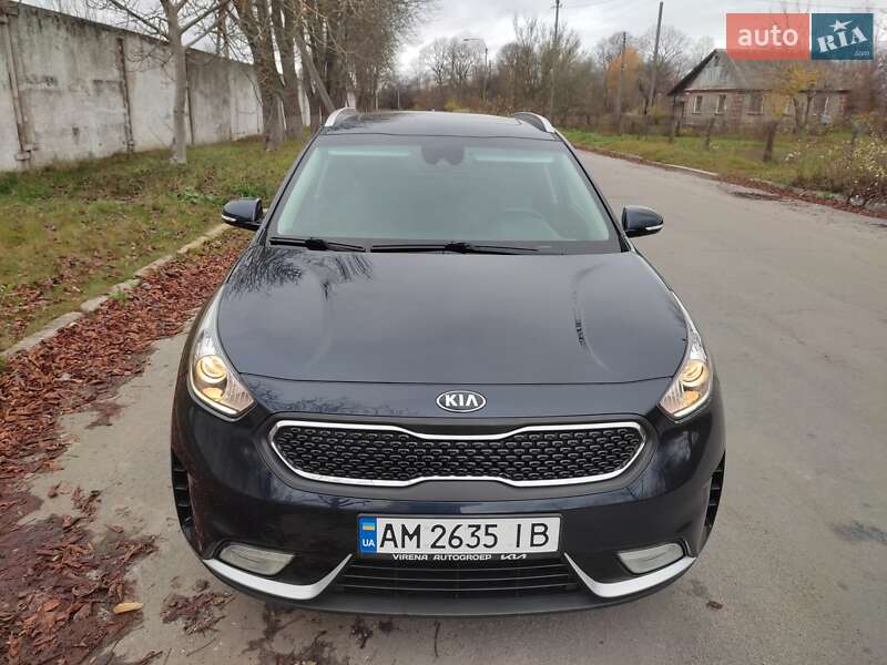 Позашляховик / Кросовер Kia Niro 2017 в Звягелі