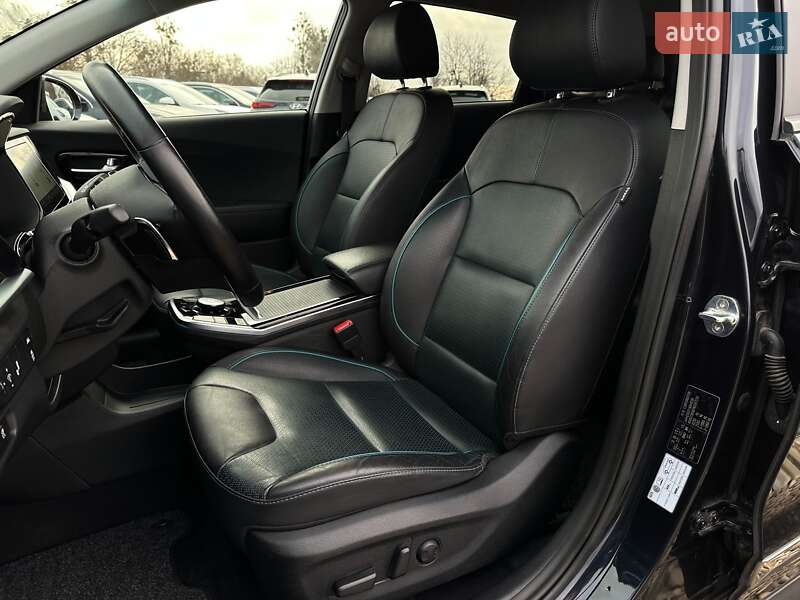 Позашляховик / Кросовер Kia Niro 2022 в Львові