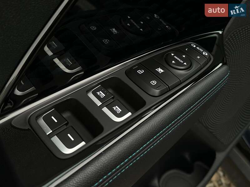 Позашляховик / Кросовер Kia Niro 2022 в Львові