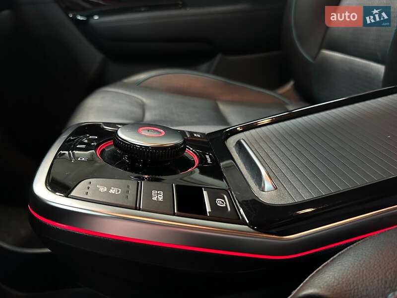 Позашляховик / Кросовер Kia Niro 2022 в Львові