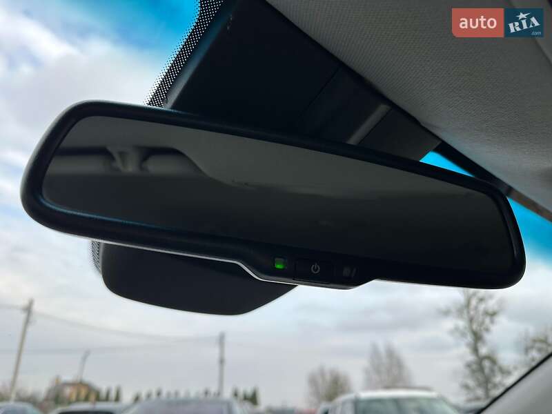 Позашляховик / Кросовер Kia Niro 2022 в Львові