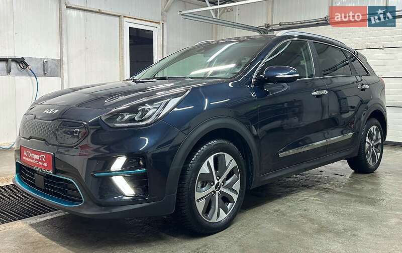 Позашляховик / Кросовер Kia Niro 2022 в Львові