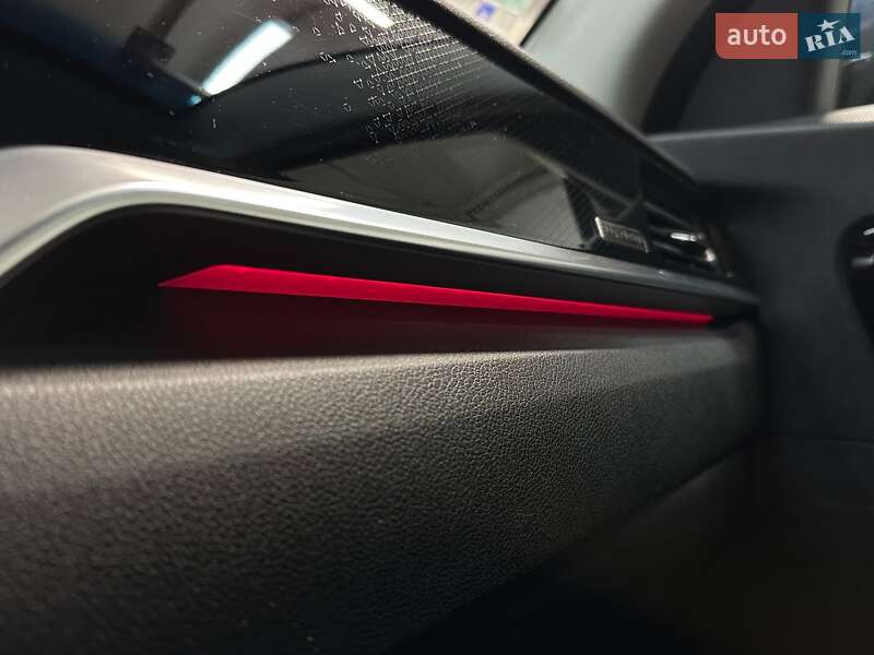 Позашляховик / Кросовер Kia Niro 2022 в Львові