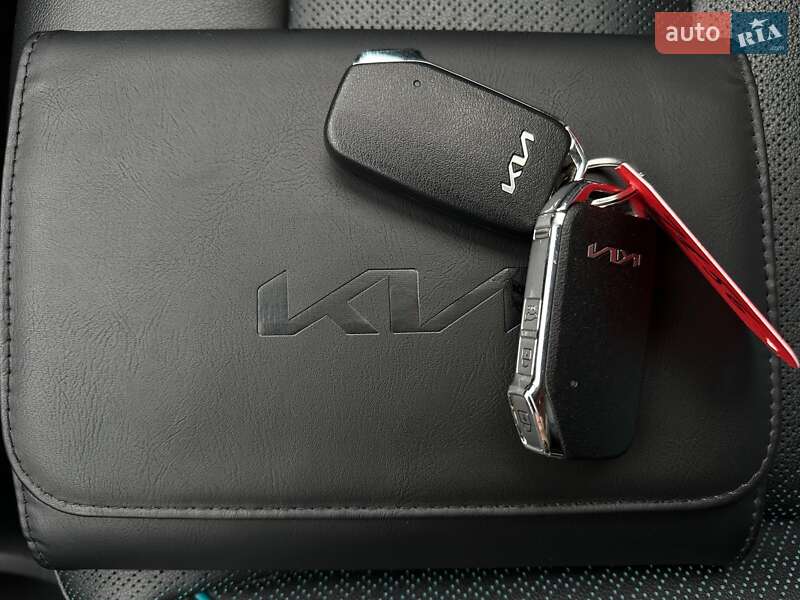 Позашляховик / Кросовер Kia Niro 2022 в Львові