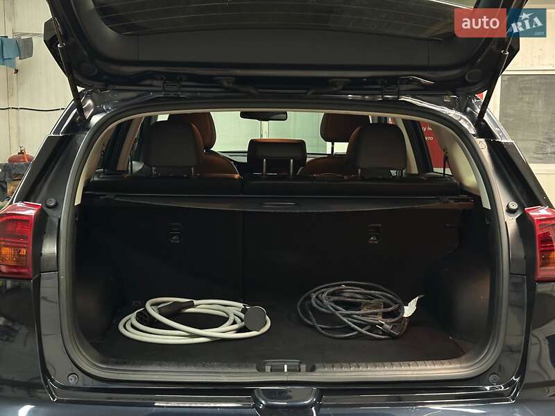 Позашляховик / Кросовер Kia Niro 2022 в Львові