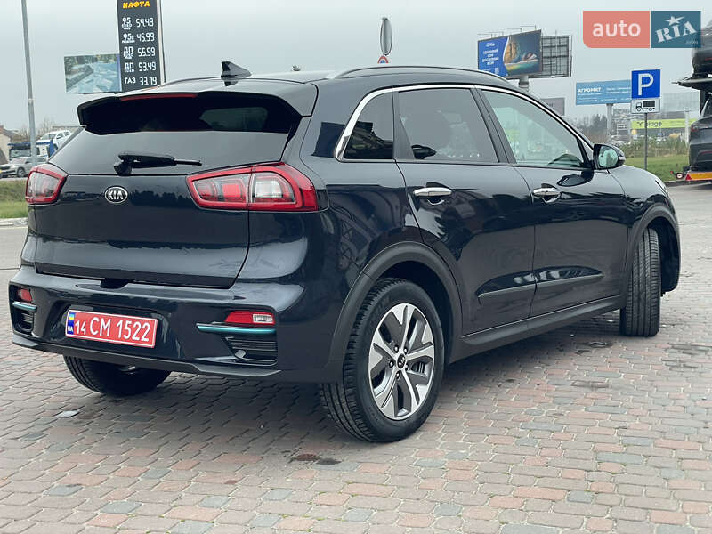 Позашляховик / Кросовер Kia Niro 2019 в Львові