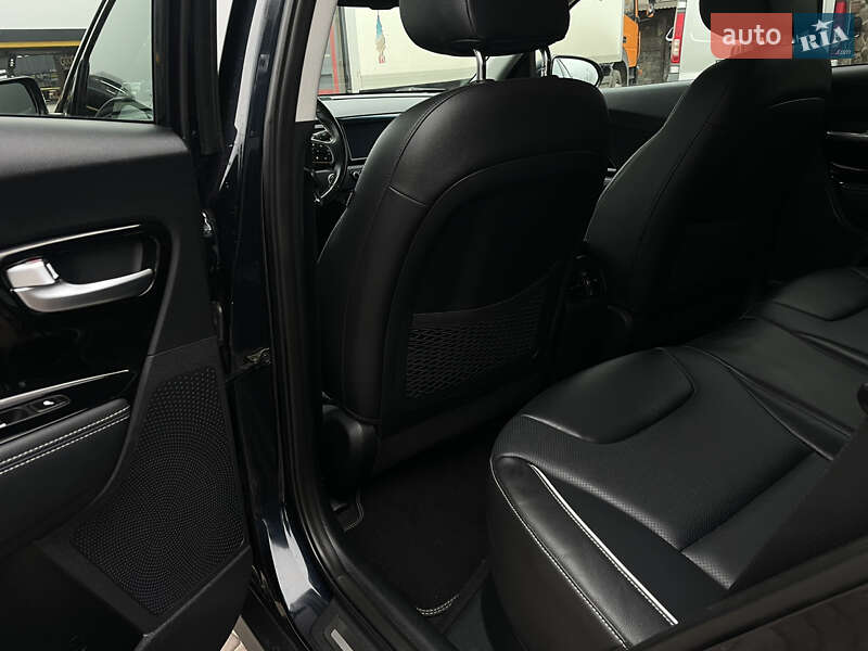 Позашляховик / Кросовер Kia Niro 2019 в Львові