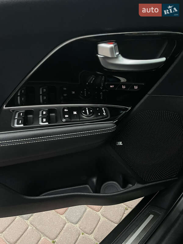 Внедорожник / Кроссовер Kia Niro 2019 в Львове