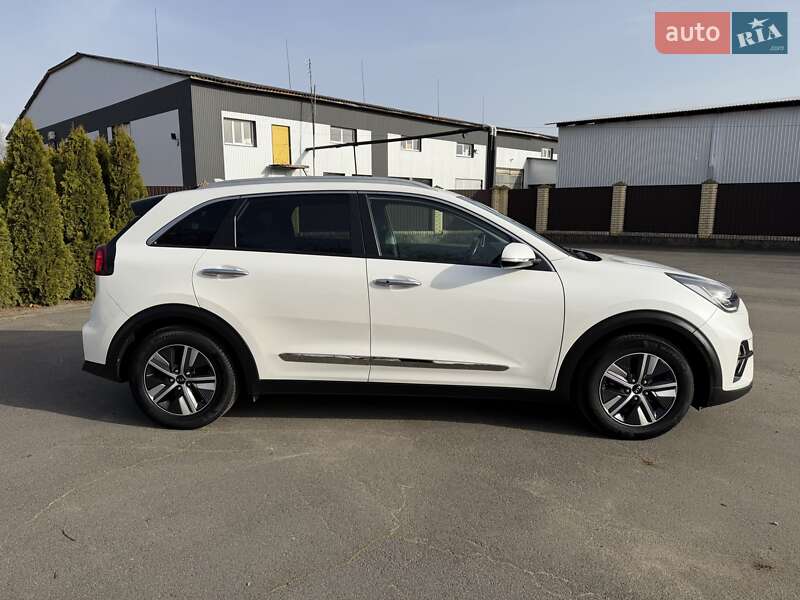 Внедорожник / Кроссовер Kia Niro 2020 в Калуше фото 8 Внедорожник / Кроссовер Kia Niro 2020 в Калуше