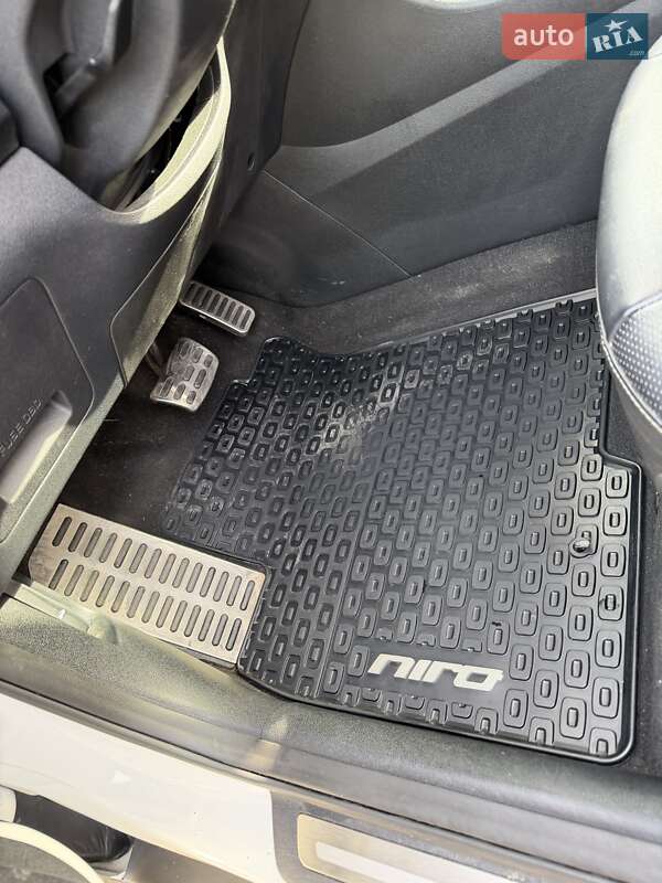 Внедорожник / Кроссовер Kia Niro 2020 в Калуше фото 21 Внедорожник / Кроссовер Kia Niro 2020 в Калуше