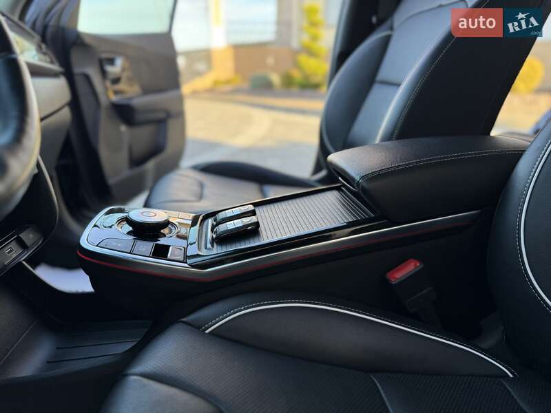 Внедорожник / Кроссовер Kia Niro 2020 в Дрогобыче