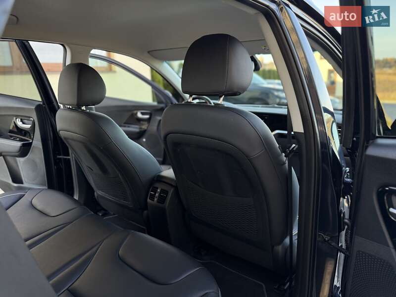 Внедорожник / Кроссовер Kia Niro 2020 в Дрогобыче