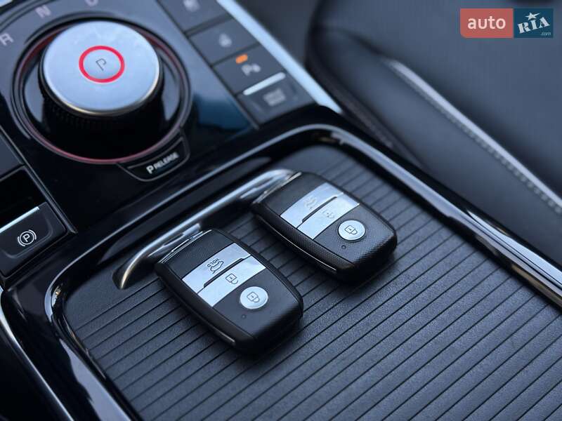 Внедорожник / Кроссовер Kia Niro 2020 в Дрогобыче