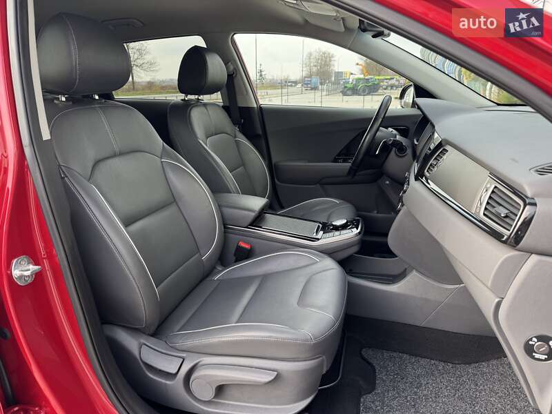 Внедорожник / Кроссовер Kia Niro 2019 в Тернополе