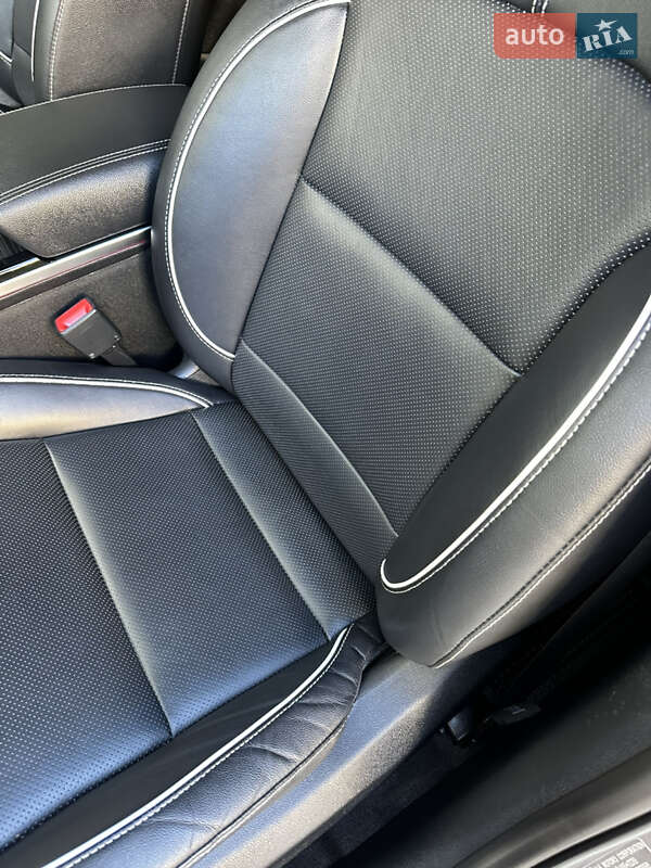 Внедорожник / Кроссовер Kia Niro 2019 в Ивано-Франковске